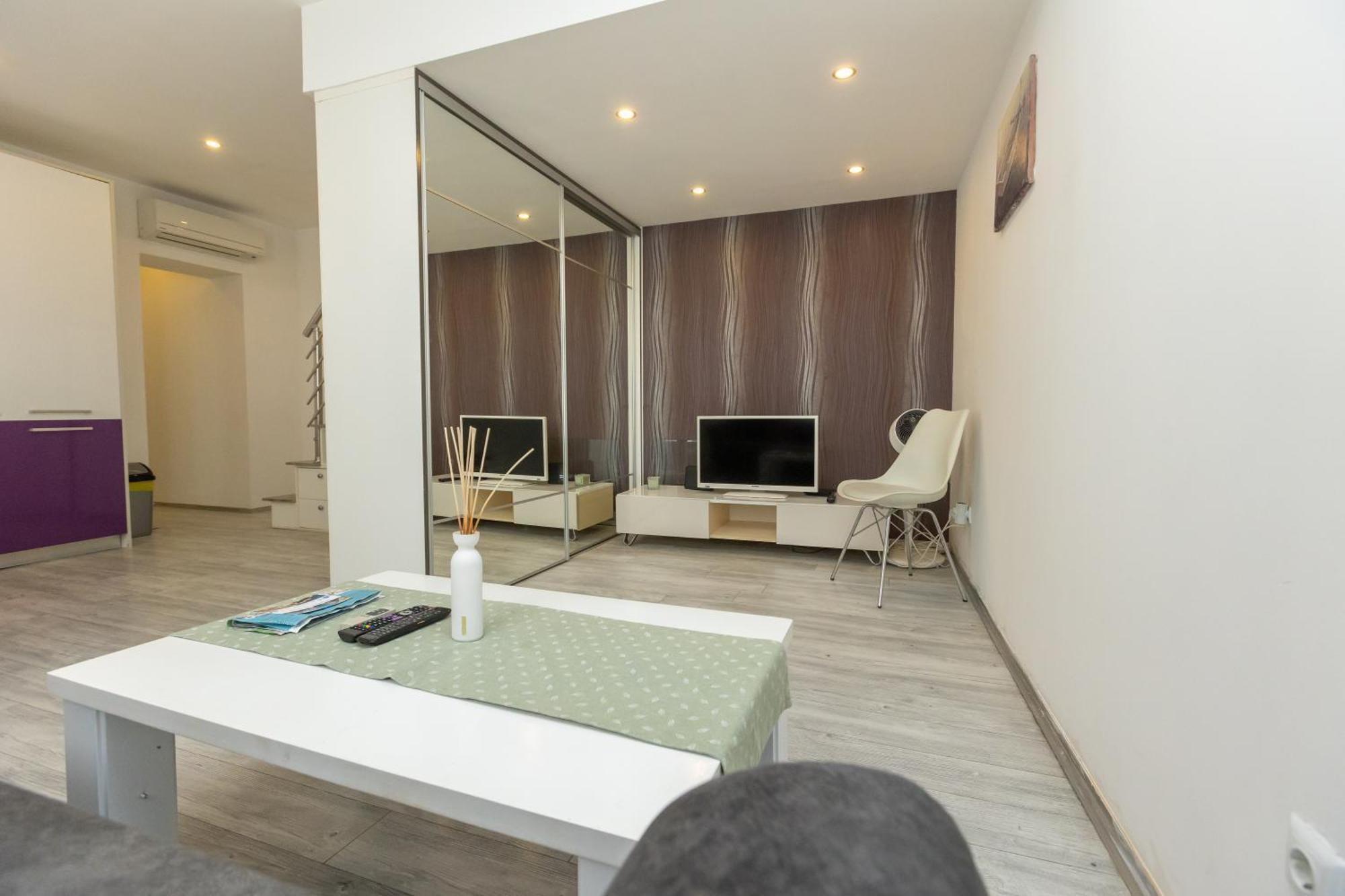 Alpha Loft 1br In Center Zadar